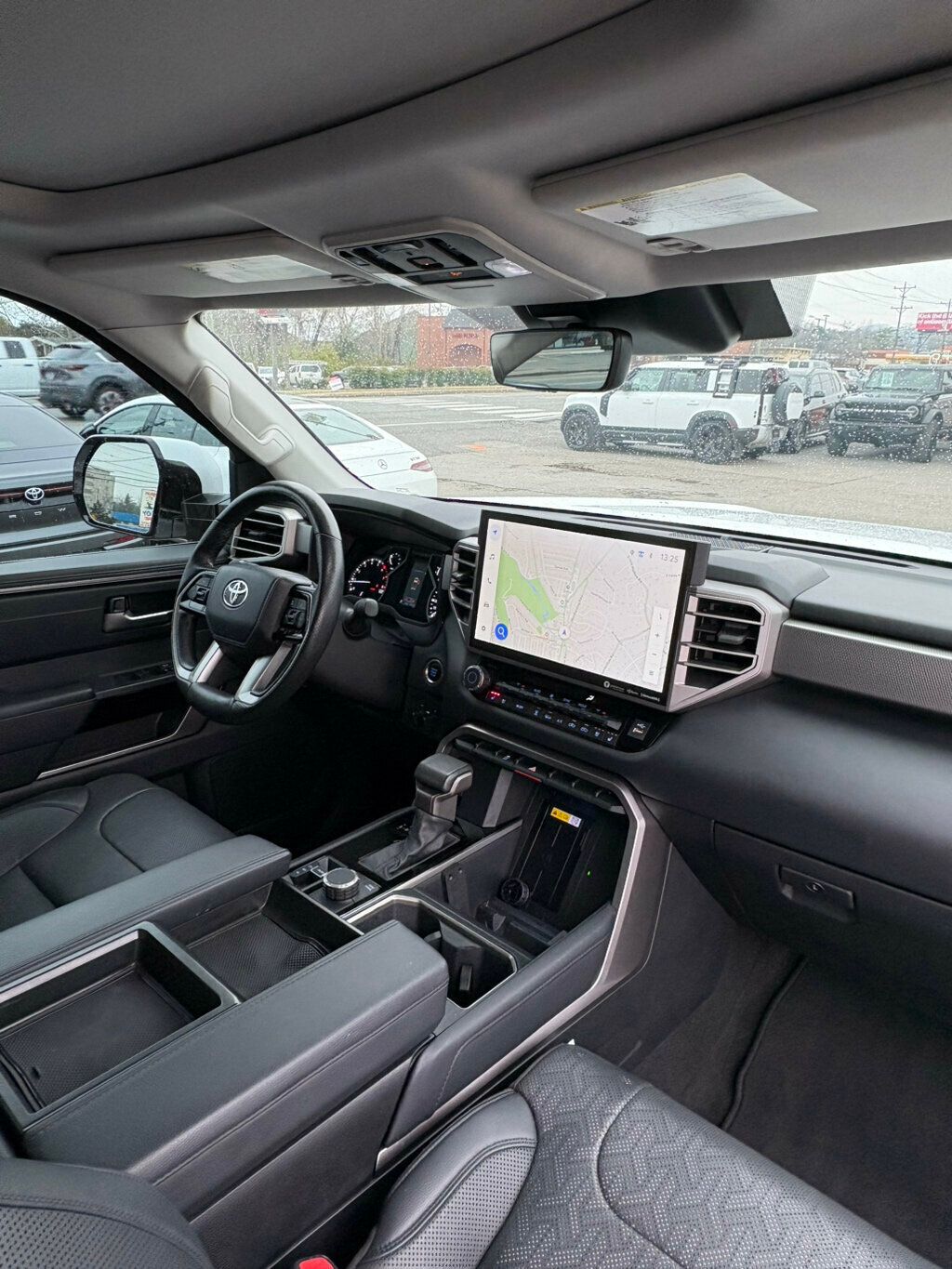 2022 Toyota Tundra 4WD Limited/4WD/PanoramicSunroof/HeatedSteeringWheel/BackupCam/NAV - 22953583 - 15