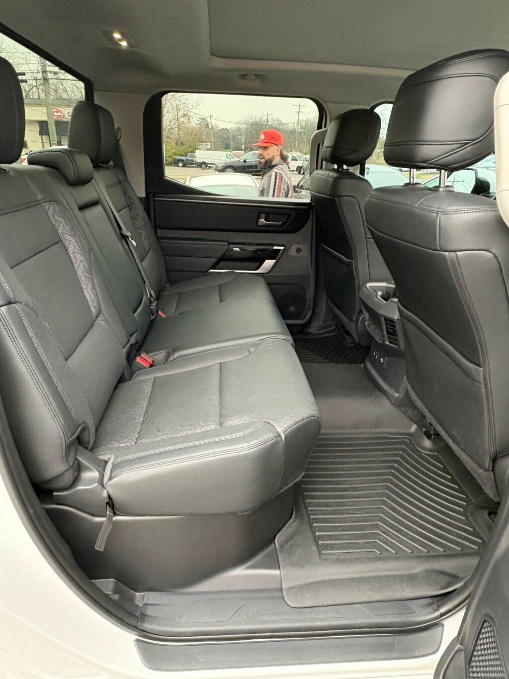 2022 Toyota Tundra 4WD Limited/4WD/PanoramicSunroof/HeatedSteeringWheel/BackupCam/NAV - 22953583 - 17