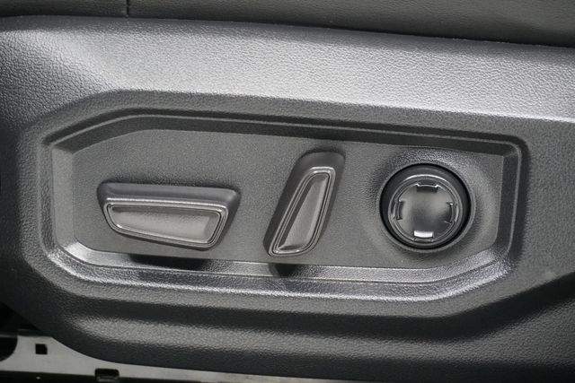 2022 Toyota Tundra 4WD Platinum - 22990315 - 16