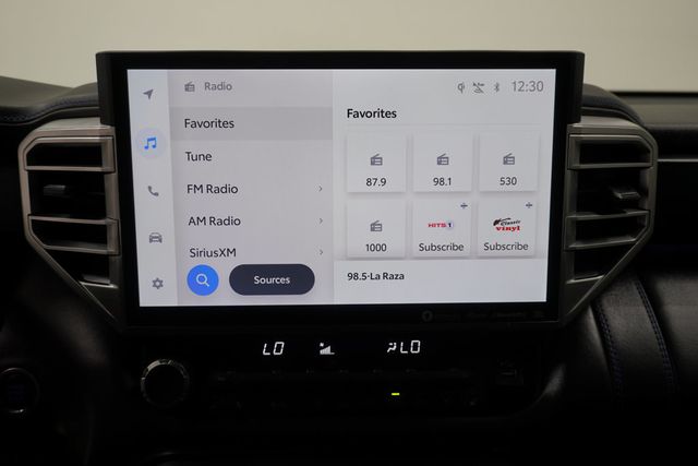 2022 Toyota Tundra 4WD Platinum - 22990315 - 24