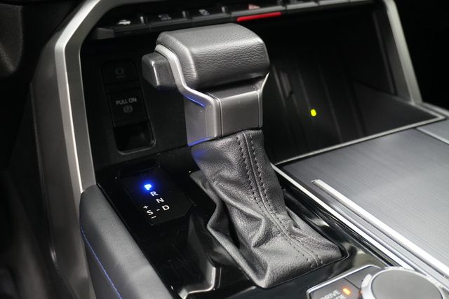 2022 Toyota Tundra 4WD Platinum - 22990315 - 26