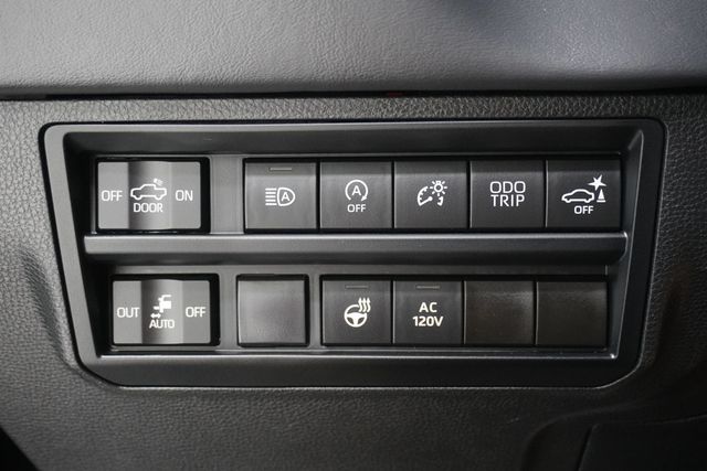 2022 Toyota Tundra 4WD Platinum - 22990315 - 30