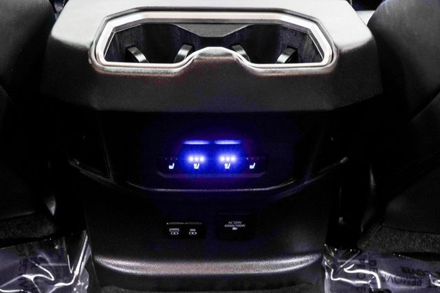 2022 Toyota Tundra 4WD Platinum - 22925378 - 16