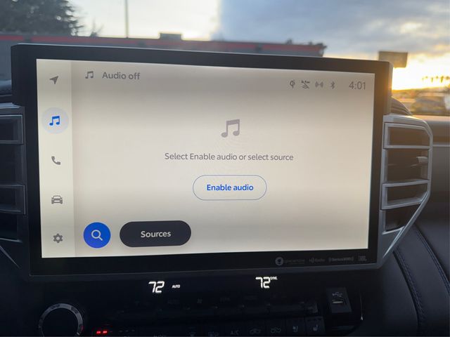 2022 Toyota Tundra 4WD Platinum - 22952454 - 11