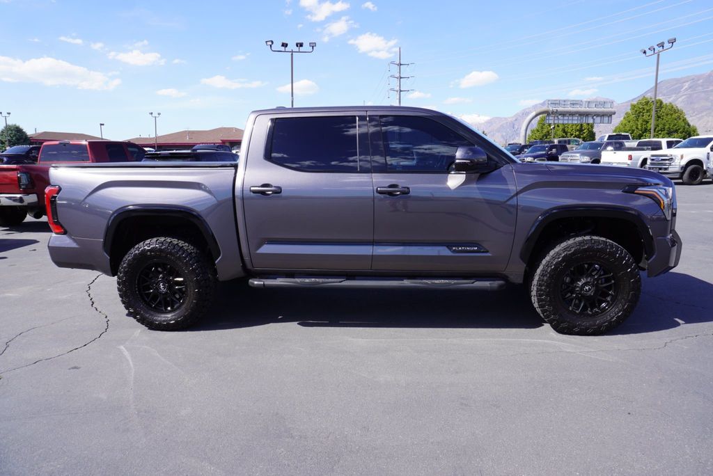 2022 Toyota Tundra 4WD PLATINUM - 23026227 - 13