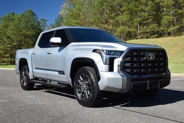 2022 Toyota Tundra Platinum photo 4