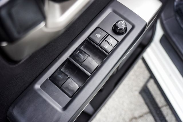 2022 Toyota Tundra 4WD SR5 - 22923988 - 19