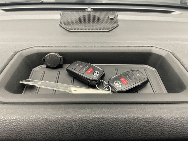 2022 Toyota Tundra 4WD SR5 - 22973042 - 28