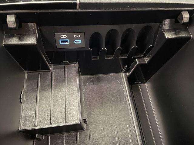 2022 Toyota Tundra 4WD SR5 - 22973042 - 31