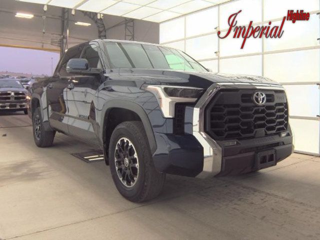 2022 Toyota Tundra 4WD SR5 CrewMax 5.5' Bed - 22953867 - 0