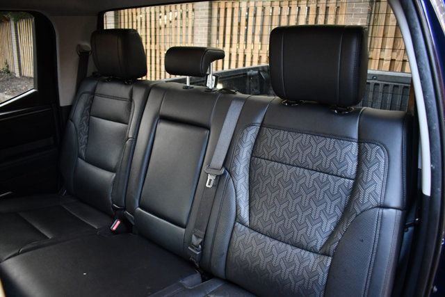 2022 Toyota Tundra 4WD SR5 CrewMax 5.5' Bed - 22953867 - 30