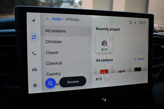 2022 Toyota Tundra 4WD SR5 CrewMax 5.5' Bed - 22953867 - 32