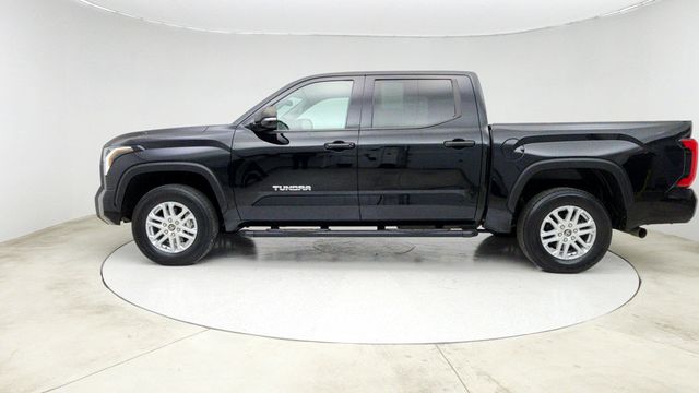 2022 Toyota Tundra 4WD SR5 CrewMax 5.5' Bed 3.5L w/ Convenience Pkg, Dual-Step Nerf Bar - 22941012 - 7