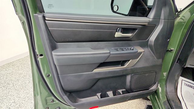 2022 Toyota Tundra 4WD SR5 CrewMax 5.5' Bed w/ TRD Premium, Advanced Off Road Tech Pkgs - 23010737 - 9