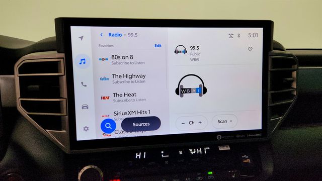 2022 Toyota Tundra 4WD SR5 CrewMax 5.5' Bed w/ TRD Premium, Advanced Off Road Tech Pkgs - 23010737 - 17
