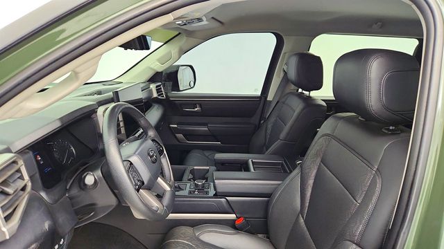 2022 Toyota Tundra 4WD SR5 CrewMax 5.5' Bed w/ TRD Premium, Advanced Off Road Tech Pkgs - 23010737 - 18