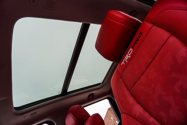 2022 Toyota Tundra 4WD TRD Pro - 22953763 - 7