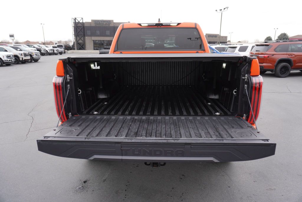 2022 Toyota Tundra 4WD TRD PRO - 22978017 - 10