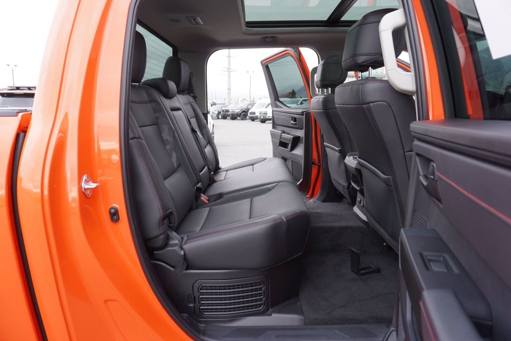 2022 Toyota Tundra 4WD TRD PRO - 22978017 - 24