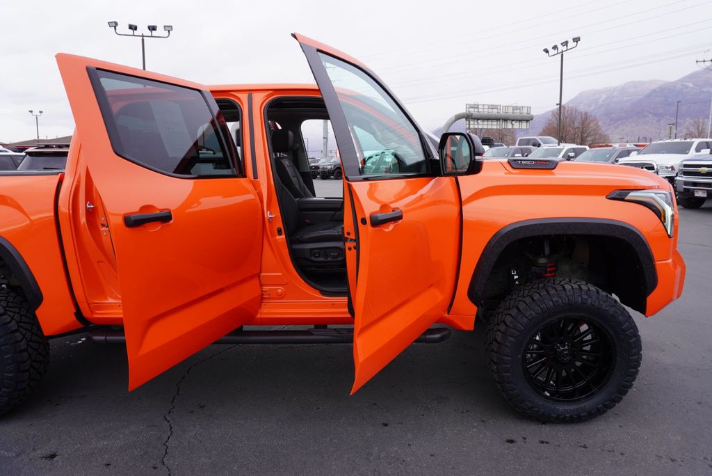 2022 Toyota Tundra 4WD TRD PRO - 22978017 - 25