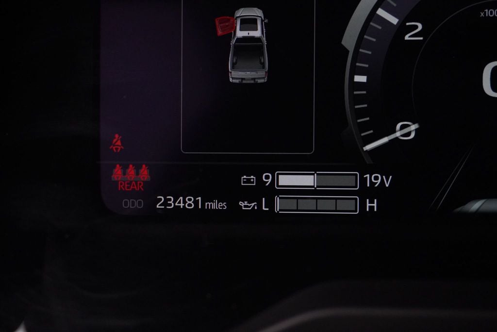 2022 Toyota Tundra 4WD TRD PRO - 22978017 - 29