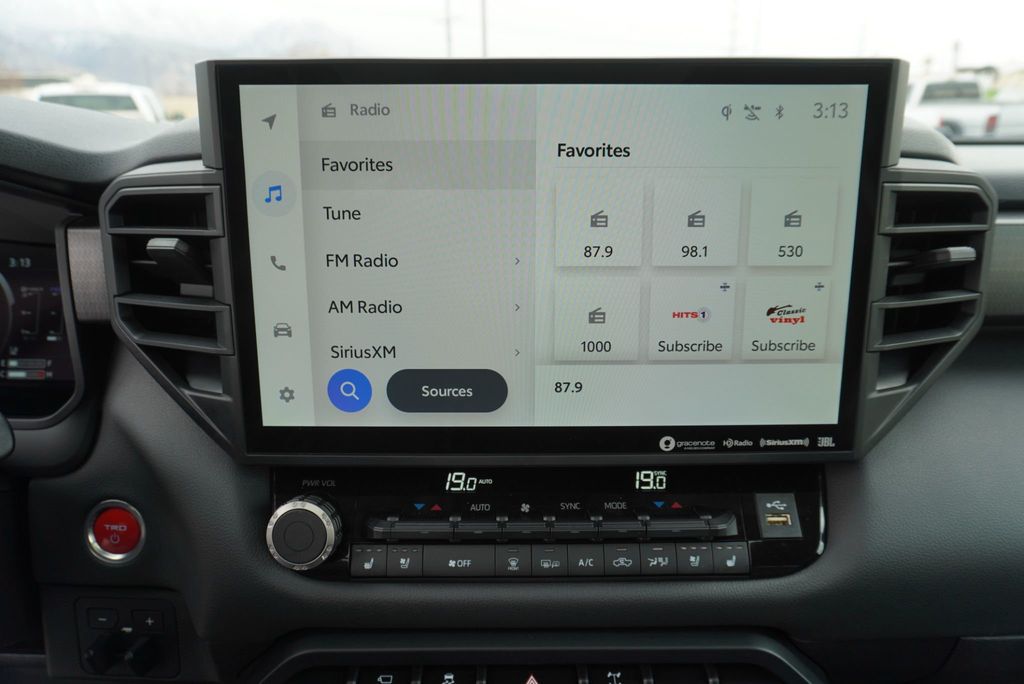 2022 Toyota Tundra 4WD TRD PRO - 22978017 - 33