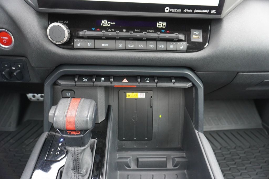 2022 Toyota Tundra 4WD TRD PRO - 22978017 - 40