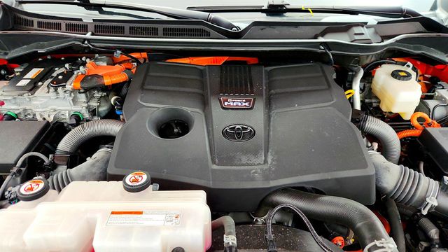 2022 Toyota Tundra 4WD TRD Pro Hybrid CrewMax 5.5' Bed - 22963961 - 23