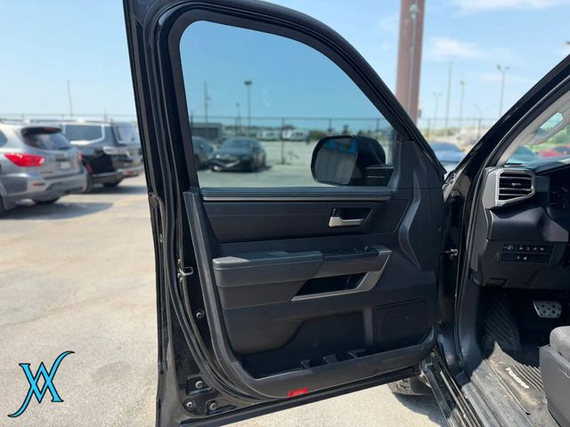 2022 Toyota Tundra CrewMax SR5 Pickup 4D 5 1/2 ft - 23066374 - 10