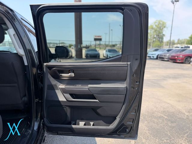2022 Toyota Tundra CrewMax SR5 Pickup 4D 5 1/2 ft - 23066374 - 17