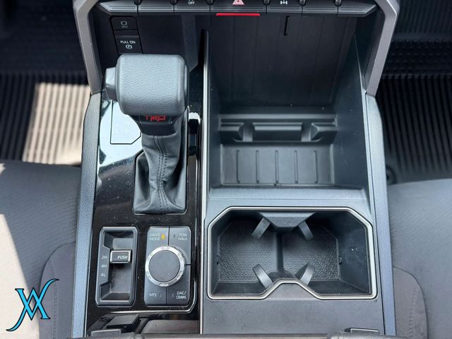 2022 Toyota Tundra CrewMax SR5 Pickup 4D 5 1/2 ft - 23066374 - 27