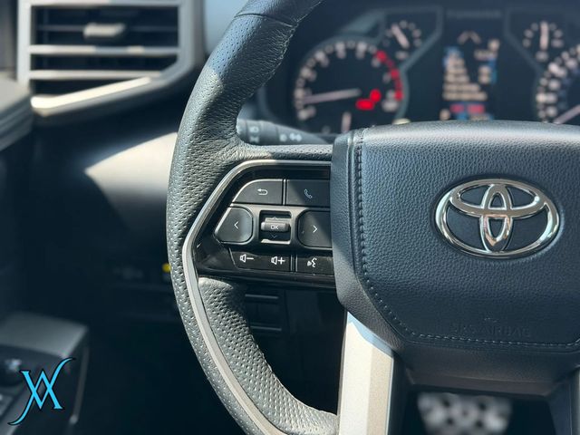 2022 Toyota Tundra CrewMax SR5 Pickup 4D 5 1/2 ft - 23066374 - 31