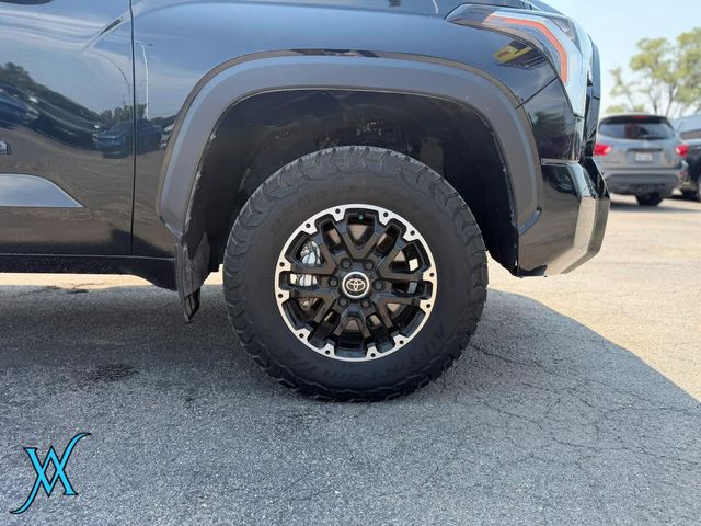 2022 Toyota Tundra CrewMax SR5 Pickup 4D 5 1/2 ft - 23066374 - 8