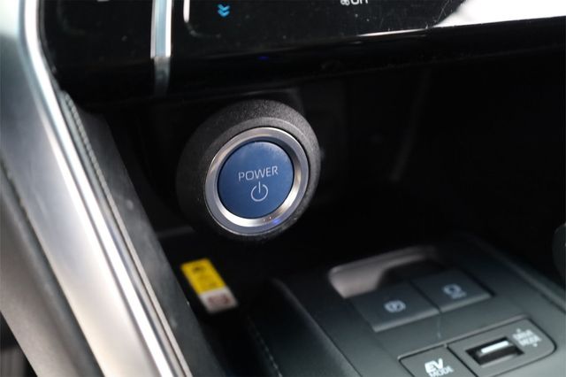 2022 Toyota Venza Limited AWD - 22928753 - 38