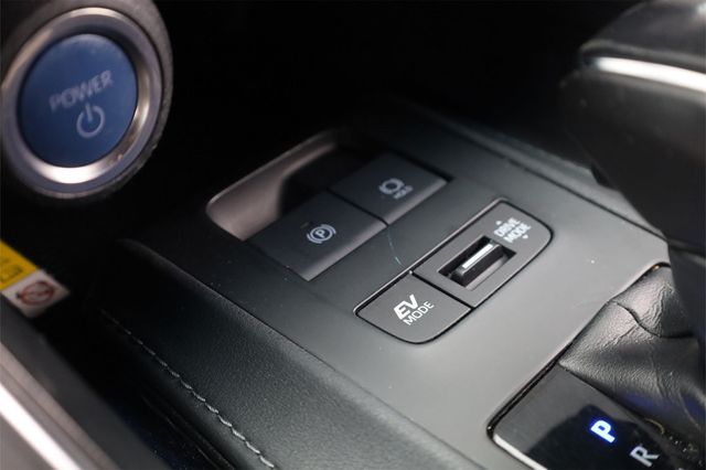 2022 Toyota Venza Limited AWD - 22928753 - 39