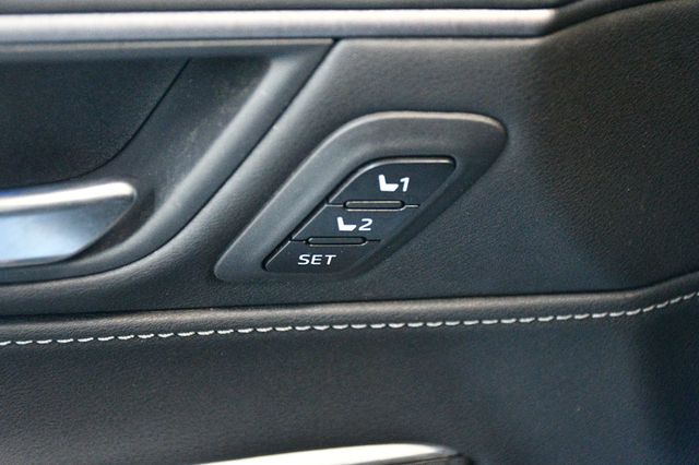 2022 Toyota Venza XLE AWD - 22988189 - 70