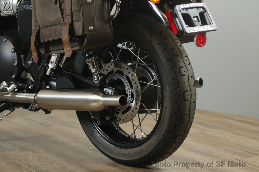 2022 Triumph Bonneville T100 Two-Tone Only 1842 Miles - 22948844 - 21