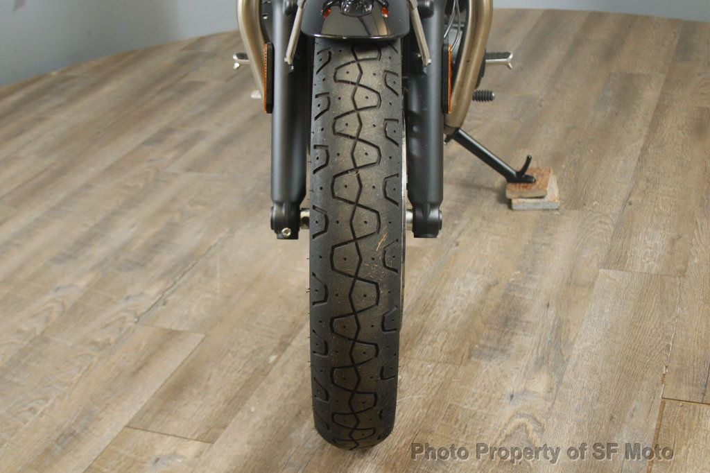 2022 Triumph Bonneville T100 Two-Tone Only 1842 Miles - 22948844 - 22