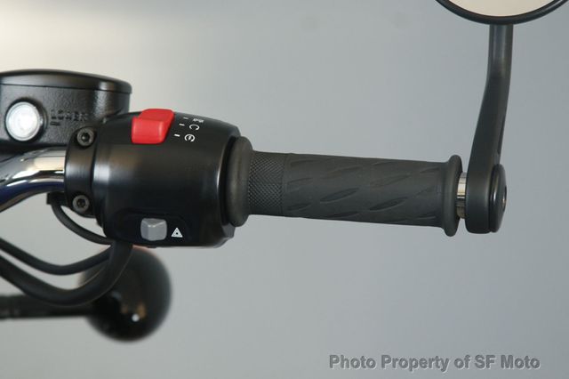 2022 Triumph Bonneville T100 Two-Tone Only 1842 Miles - 22948844 - 31