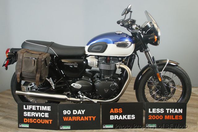 2022 Triumph Bonneville T100 Two-Tone Only 1842 Miles - 22948844 - 4