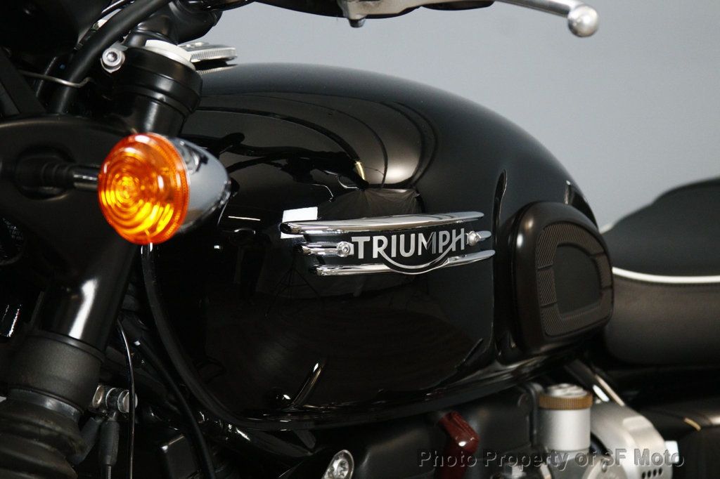 2022 Triumph Bonneville T120 1 Owner, 1721 Miles - 23045686 - 35