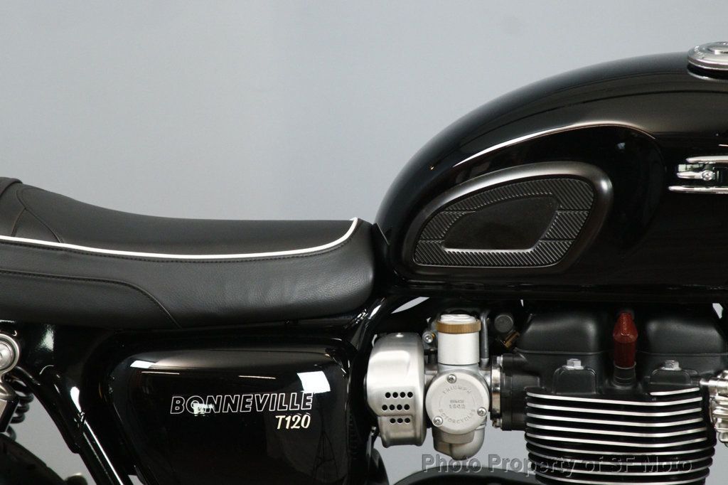 2022 Triumph Bonneville T120 1 Owner, 1721 Miles - 23045686 - 8
