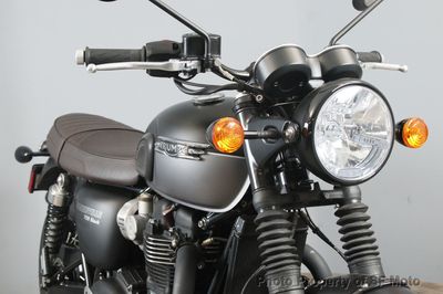 2022 Triumph Bonneville T120 Two Tone - SMTD40HL4NTAV3508