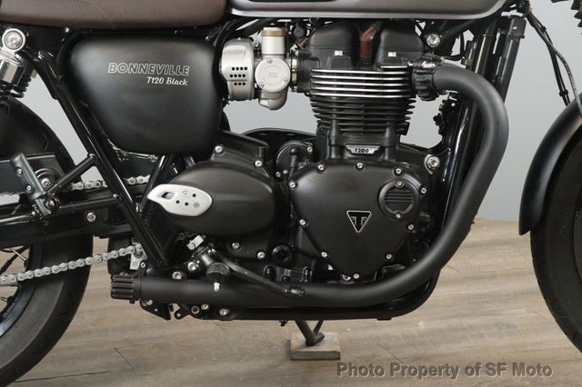 2022 Triumph Bonneville T120 Two Tone One Owner, 4782 Mi - 22982471 - 14
