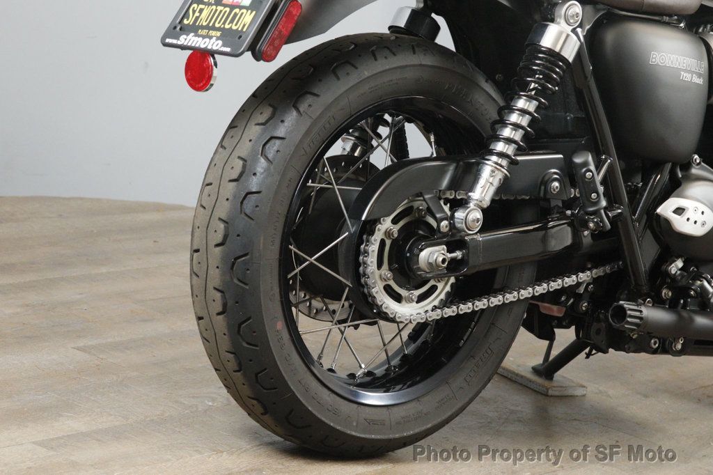 2022 Triumph Bonneville T120 Two Tone One Owner, 4782 Mi - 22982471 - 20