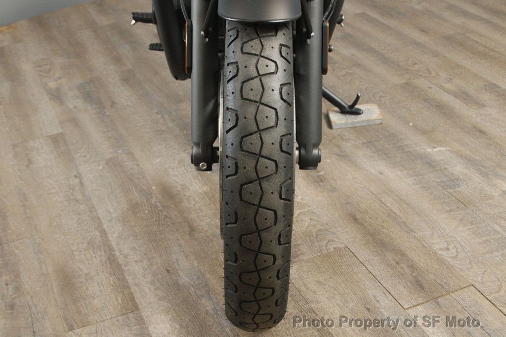 2022 Triumph Bonneville T120 Two Tone One Owner, 4782 Mi - 22982471 - 22
