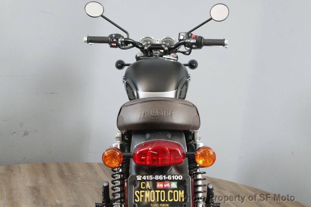 2022 Triumph Bonneville T120 Two Tone One Owner, 4782 Mi - 22982471 - 26