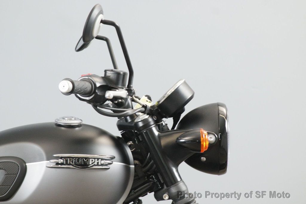 2022 Triumph Bonneville T120 Two Tone One Owner, 4782 Mi - 22982471 - 7
