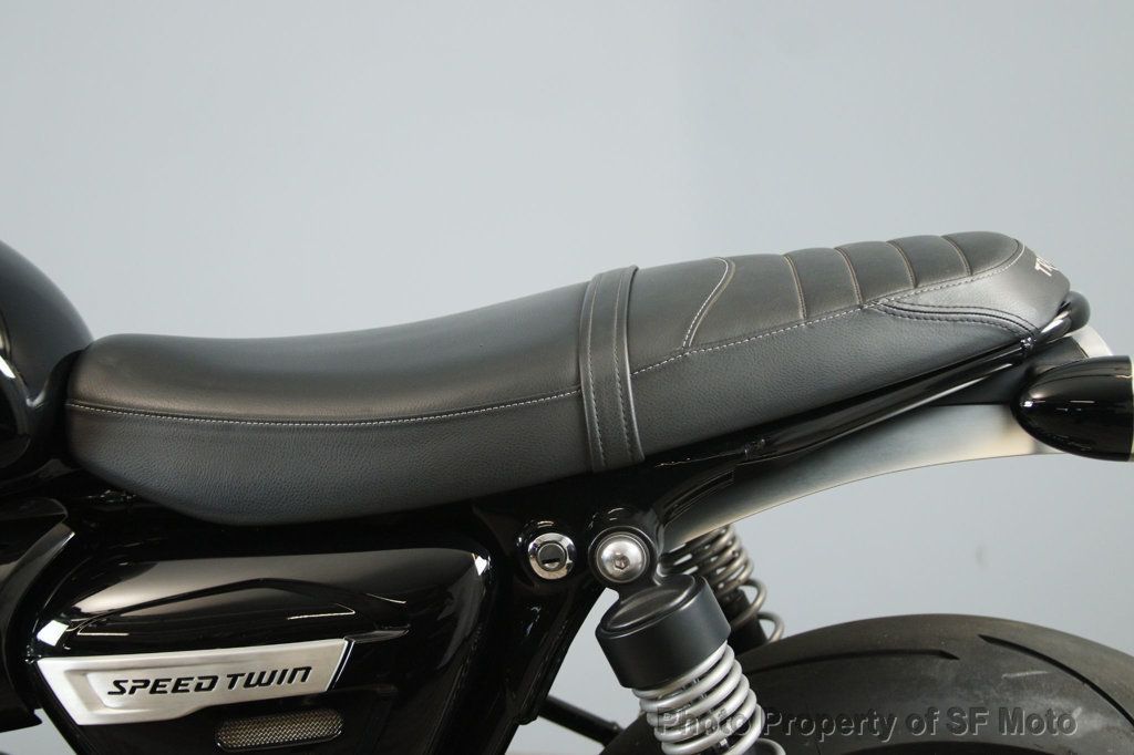 2022 Triumph Speed Twin One Owner, 4942 Mi - 22982487 - 41