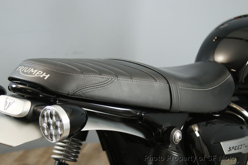 2022 Triumph Speed Twin One Owner, 4942 Mi - 22982487 - 42